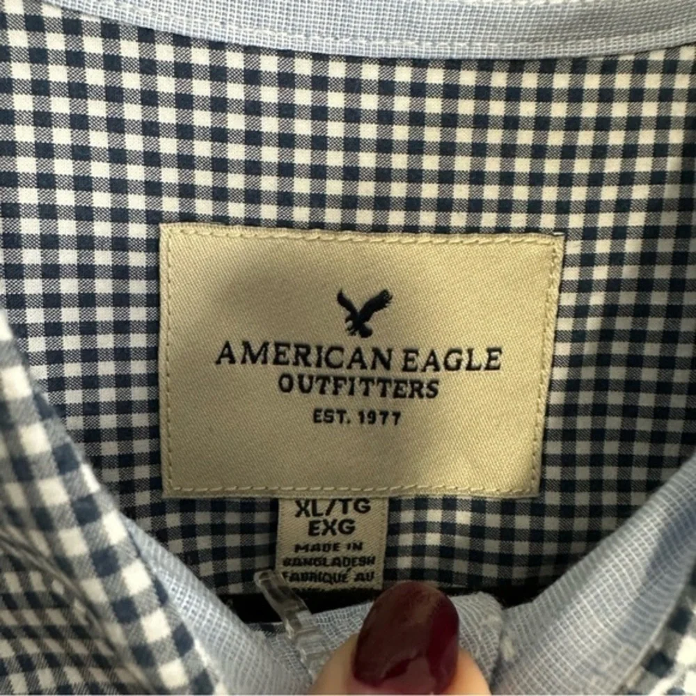 American Eagle Outfitters Casual Button Down Shirt Classic Fit Plaid Size XL EUC